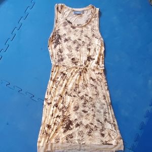 Simply Vera by Vera Wang slvless dress